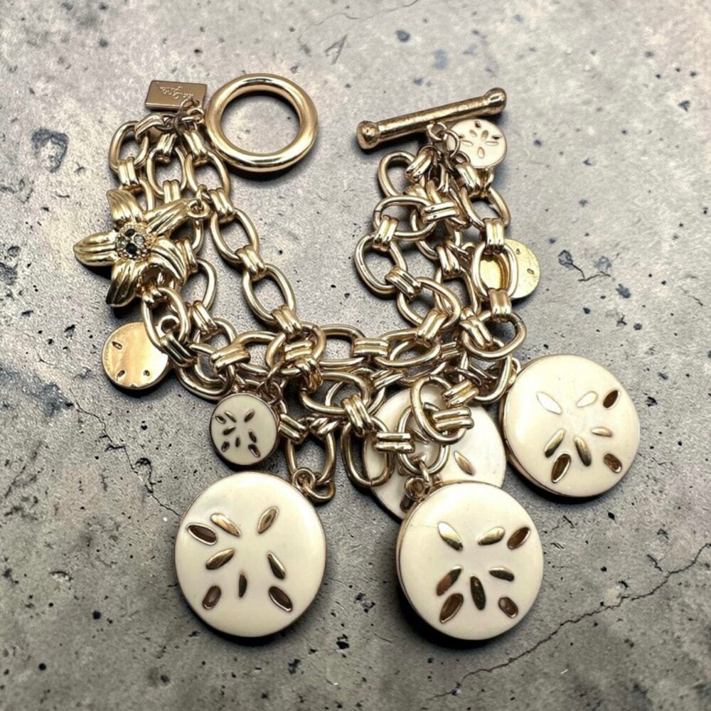 Lilly Pulitzer Coastal Charm Bracelet Gold White Sand dollar Starfish XX Lilly